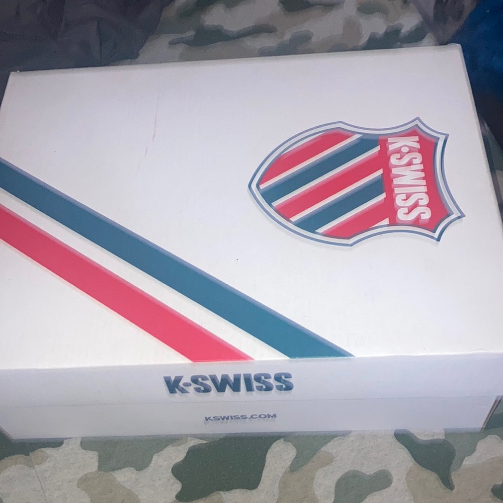 K-Swiss